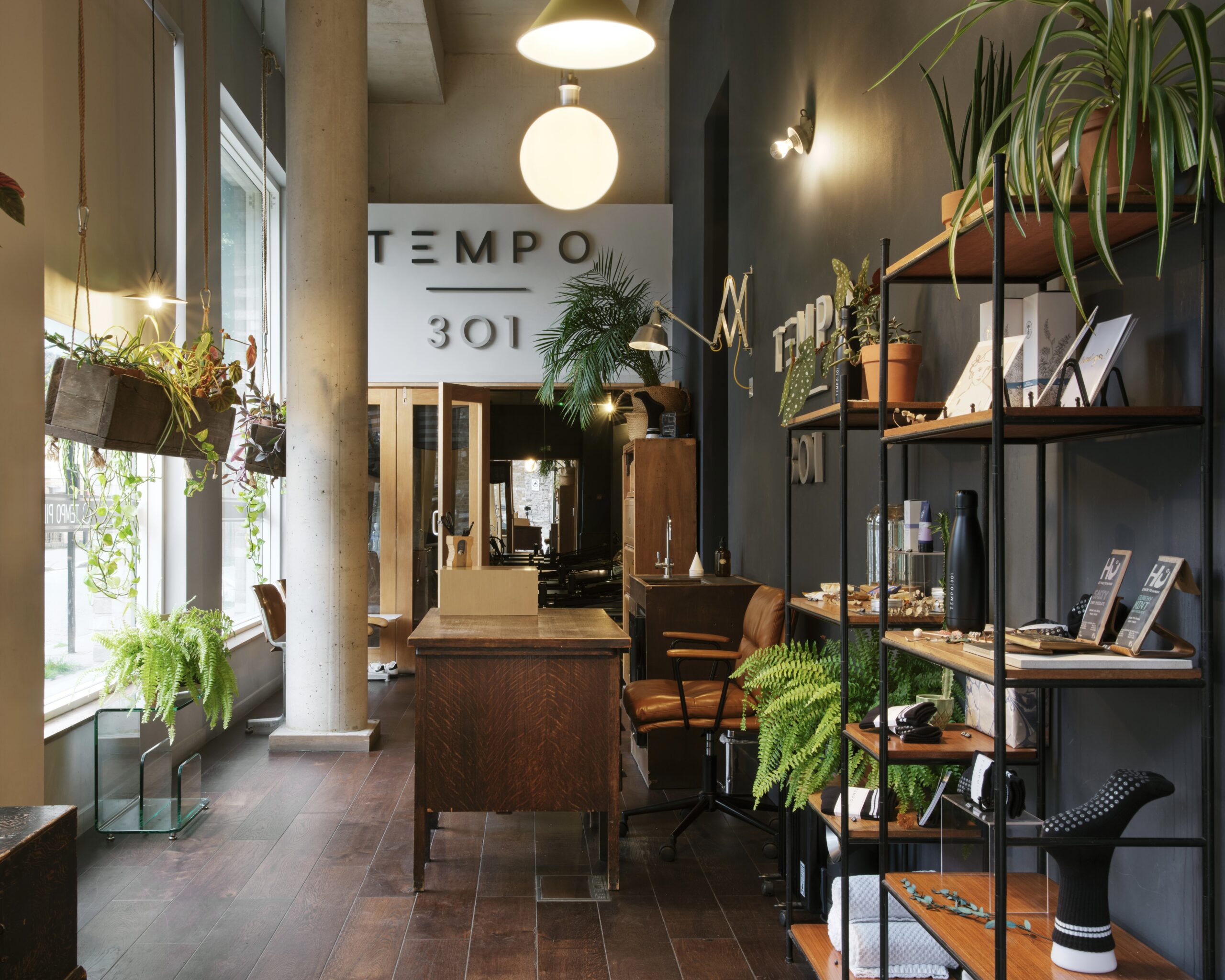 Private Hire E8 London