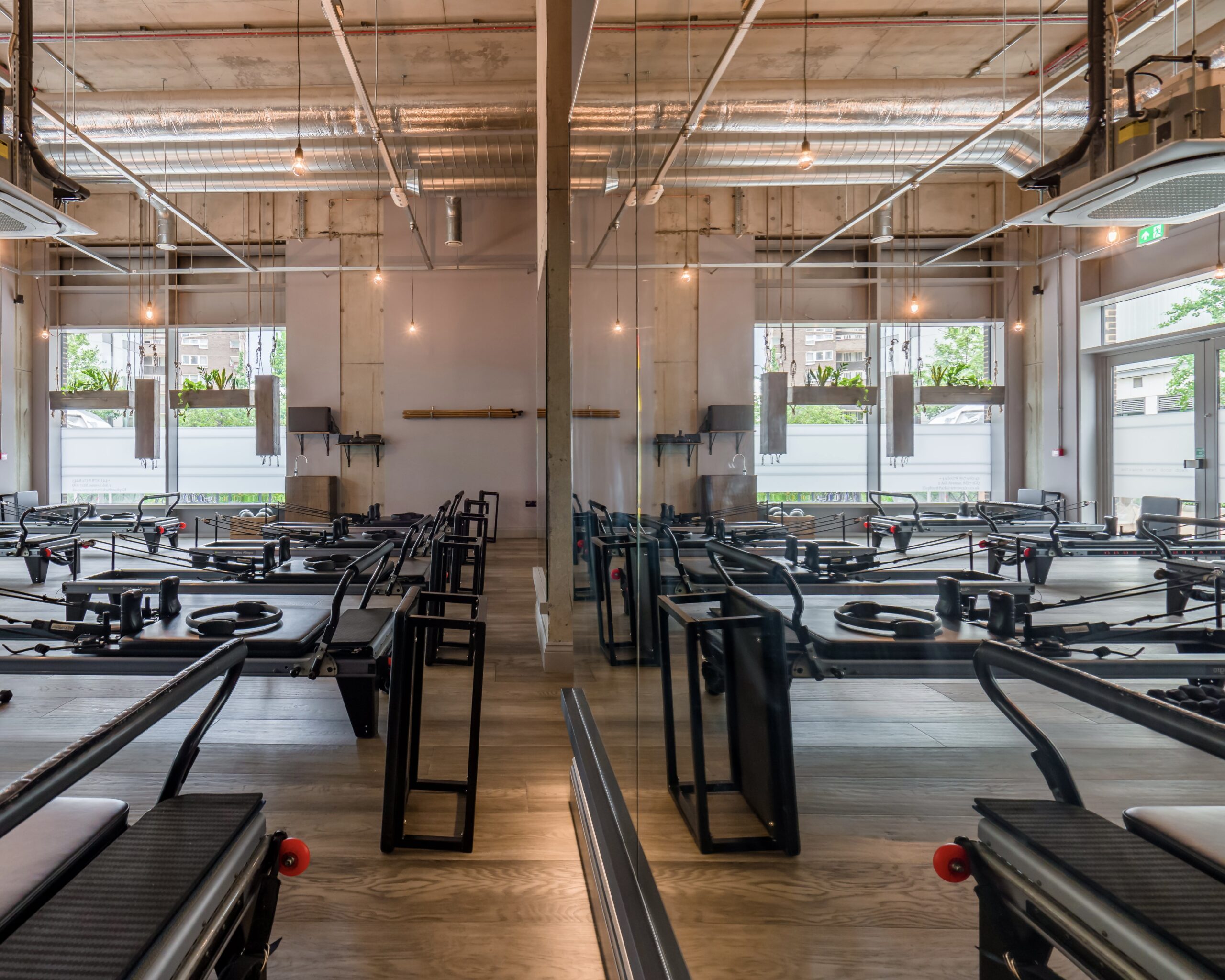 Private Hire SE17 London